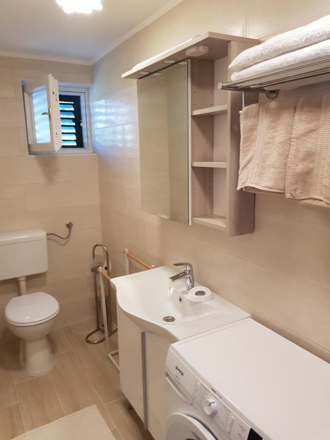 House Niva Apartment Supetarska Draga Bagian luar foto
