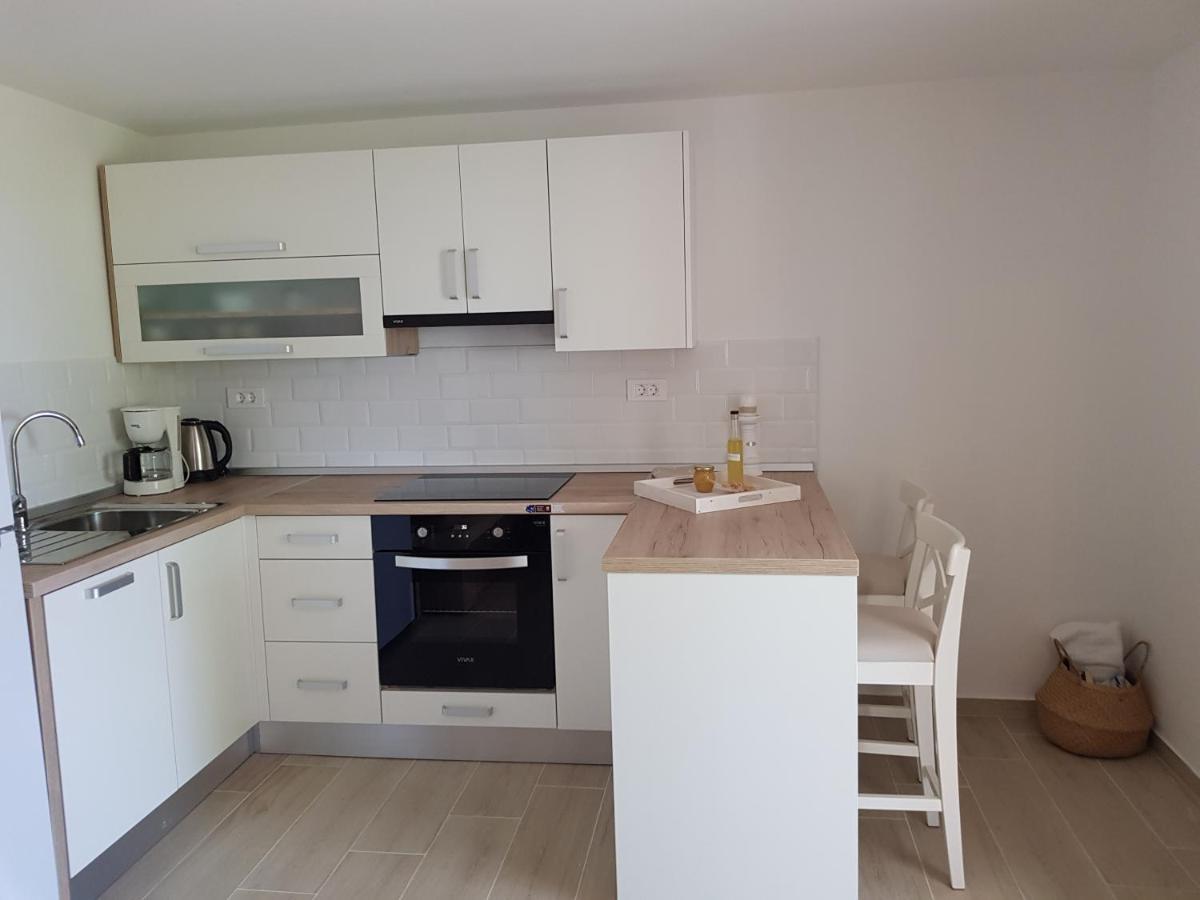 House Niva Apartment Supetarska Draga Bagian luar foto