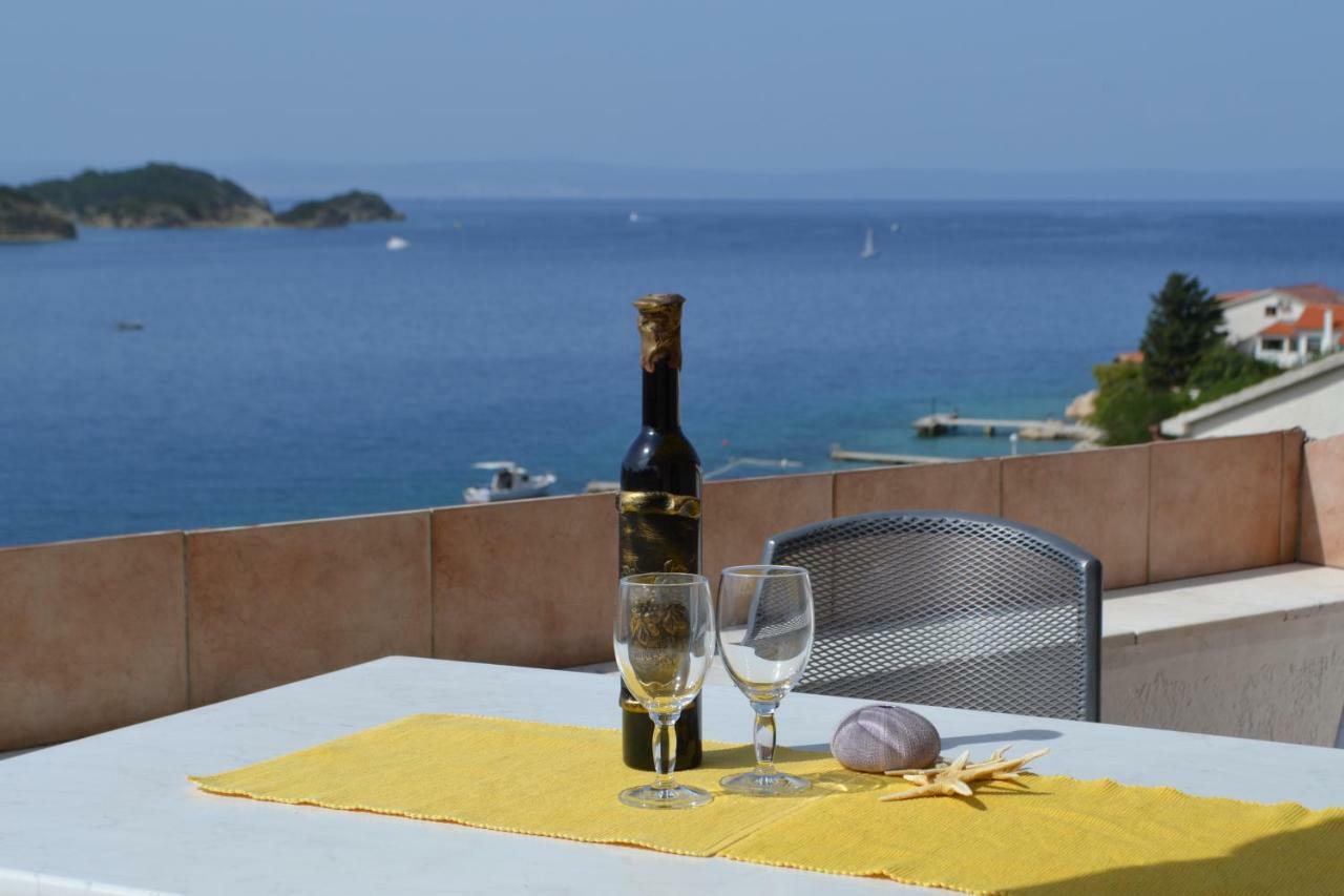 House Niva Apartment Supetarska Draga Bagian luar foto